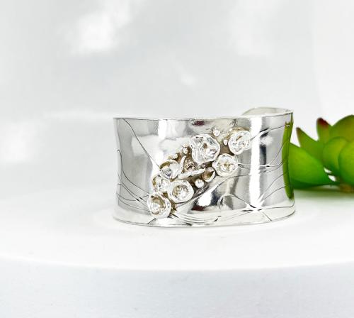 Misto Cuff by Sherri Lane