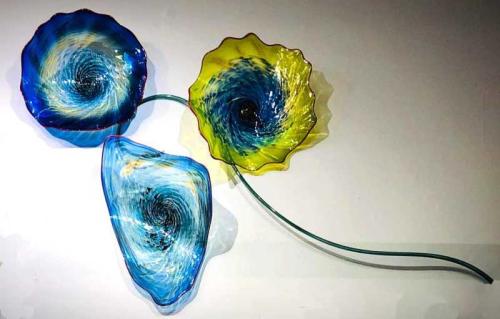 Spinner Flower Sculpture by Aaron Tate