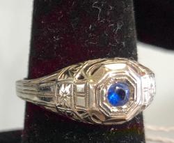 18 k white gold sapphire ring   2071OJJ by Mary Saltarelli